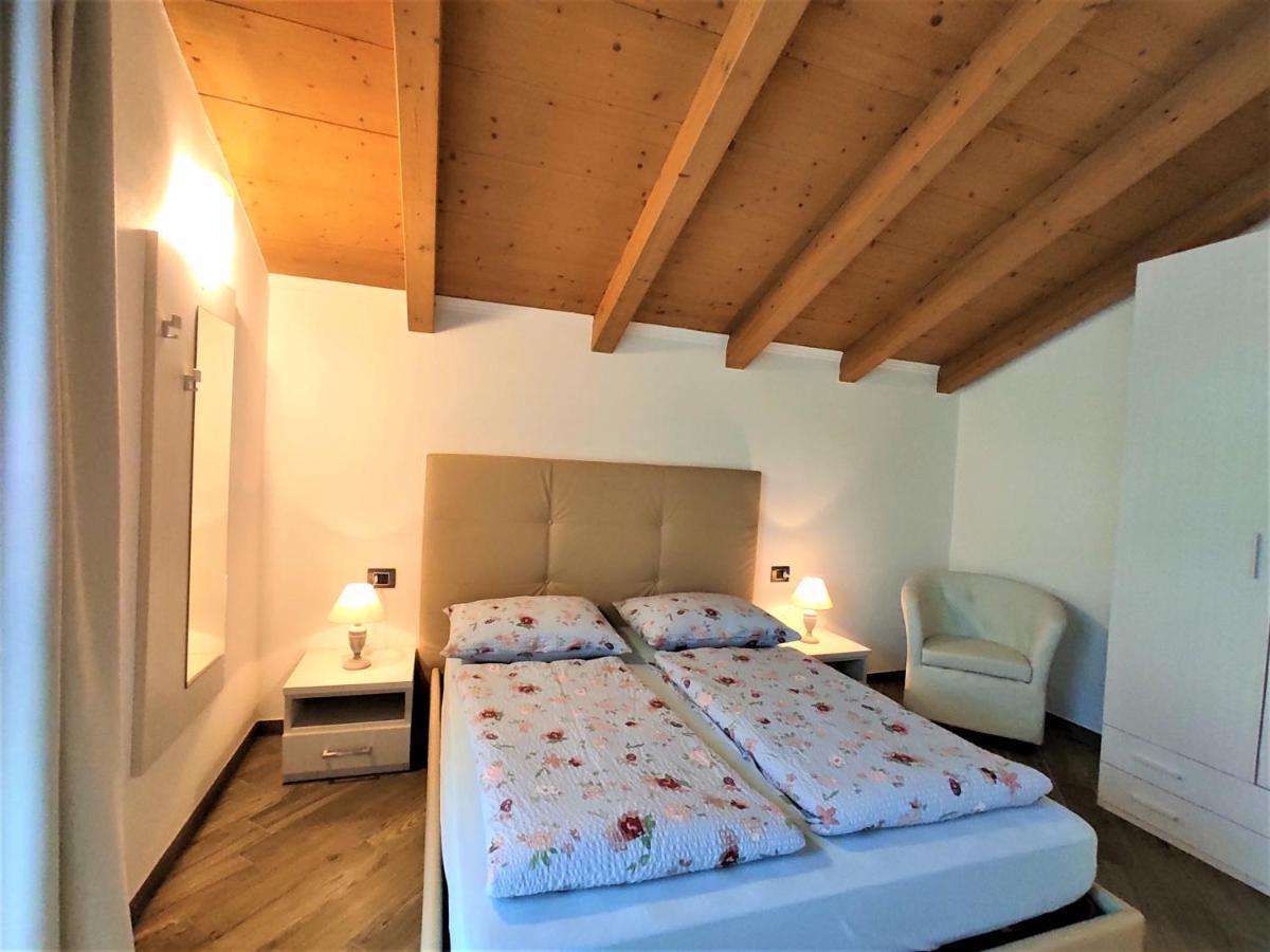 Castione Andevenno B&B Il Germoglio מראה חיצוני תמונה