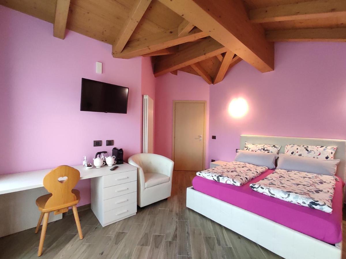 Castione Andevenno B&B Il Germoglio מראה חיצוני תמונה