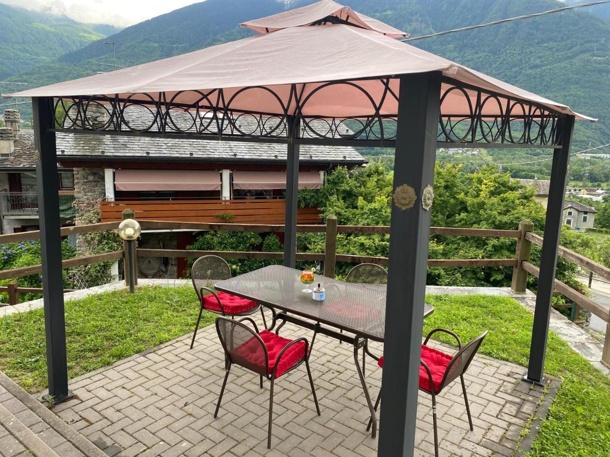 Castione Andevenno B&B Il Germoglio מראה חיצוני תמונה